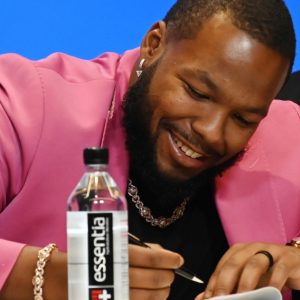playlist-item-Timeline to Sign Vladdy with Ross Atkins
