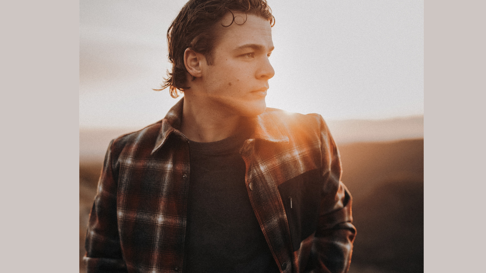 Win Tickets to Max McNown at The Bronson Centre!