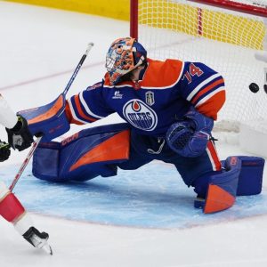 Does Stuart Skinner have the biggest effect on his team for better or worse in the NHL???