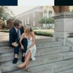 How Do You Find Love in Victoria?