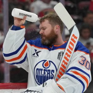 Should Calvin Pickard Get the Start in Game 5 with Jason Bukala