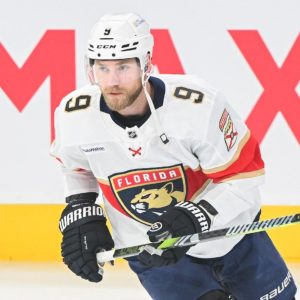 Sam Bennett's Free Agency Status with Luke Fox