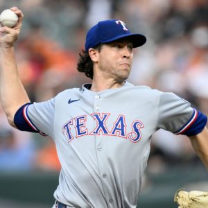 playlist-item-Should the Jays Target Jacob deGrom?