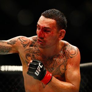 Max Holloway vs. Dustin Poirier 3