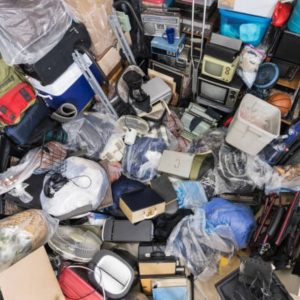 DM Dilemma: My Boyfriend is a Hoarder