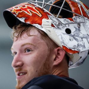 Dustin Wolf on His New Contract!