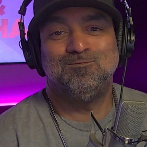 Roz and Mocha's DM Deep Dive: We Discuss Bad Breath and Celebrity Crushes!