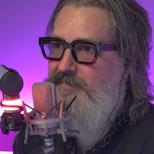 Roz and Mocha's Fix My Life - Emmy Wants to Move Out!