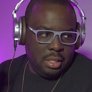 Waitress Shames 2 Men for Ordering Chocolate Milk