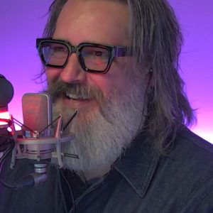 Roz and Mocha's Fix My Life - Molly and Husband Expecting First Child