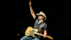 Win Box Seats to Brad Paisley in Ottawa!