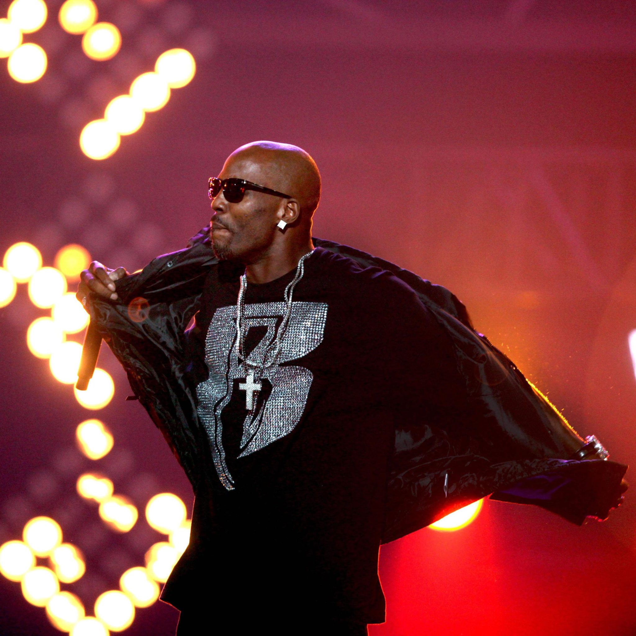 On This Day in KiSSTORY - December 18 - You've Got Mail, DMX Sings ...