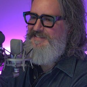 Roz and Mocha's Fix My Life - Troy Has a Gift Dilemma