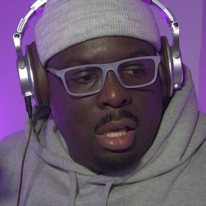 How Often Should You Wash Your Jeans?