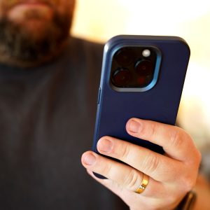 playlist-item-Should You Delete Pictures of Your Ex?