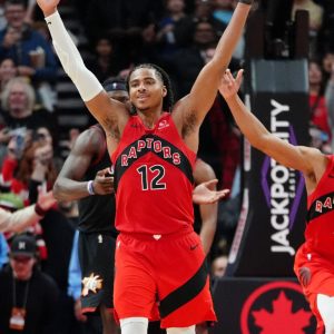 Collin Murray-Boyles' Impact on the Floor with Matt Devlin