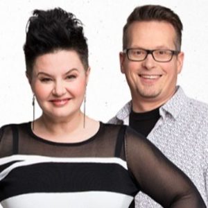 PJ wishes Robin could travel back to "Yee olden times"