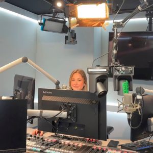 From Lovers To Co-Workers?! YIKES