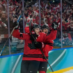 Elliotte Friedman on the Canada-Finland Goal Review
