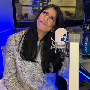 Pooja’s an Influencer Now?!