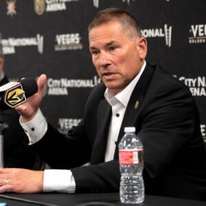 playlist-item-Should Leafs Consider Cassidy as a Head Coach Candidate?