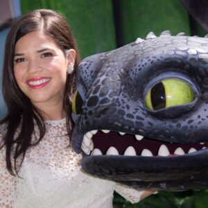 playlist-item-On This Day in KiSSTORY - March 26 - How To Train Your Dragon, Quantum Leap, Justin Bieber's "Boyfriend"