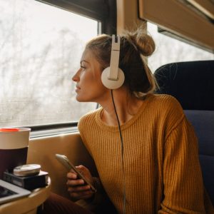 Why Garner Won't Sit Next To His Wife On Planes