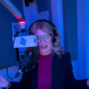 Your friends end their relationship - do you take sides?