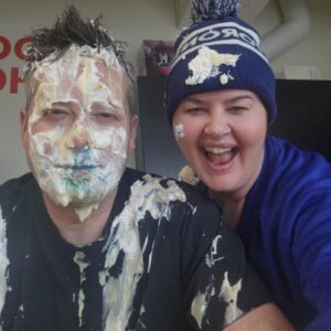 PJ tries to get Robin to cheer for the SENS in playoffs!