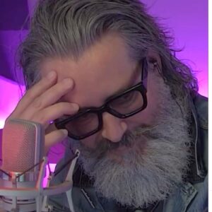 Roz & Mocha's Fix My Life -  Zak Is Competing With His Wife's Brother?!