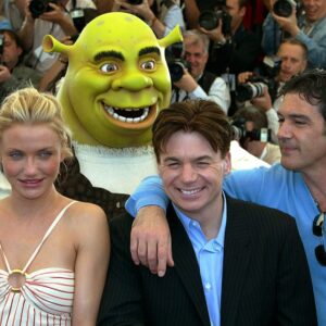 On This Day in KiSSTORY - May 19 - Shrek 2, Glee, BSB's "Quit Playing Games (With My Heart)"