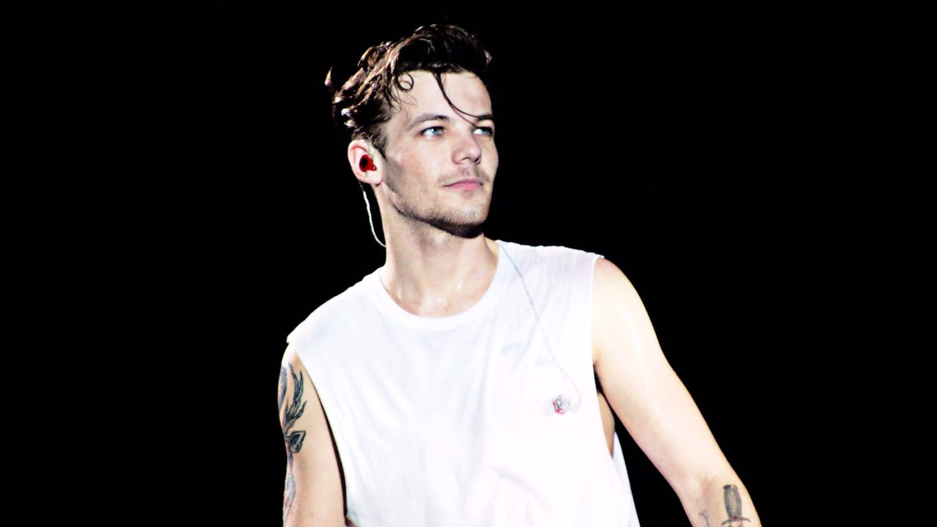 Enter to Win Louis Tomlinson Tickets!