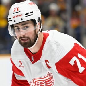 Elliotte Friedman on What He’s Hearing About Dylan Larkin