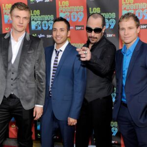 playlist-item-On This Day in KiSSTORY - June 23 - Kevin Leaves BSB, Honey, I Shrunk The Kids, Suits