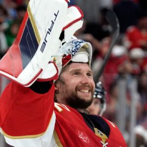James Mirtle on the Concerns Surrounding the Leafs Signing Bobrovsky