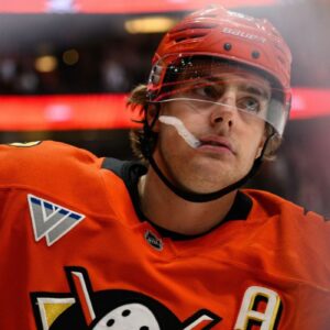 Reaction to the Philadelphia Flyers Offer Sheeting Leo Carlsson