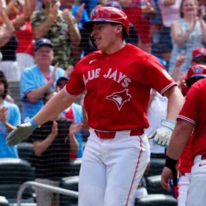 playlist-item-Kaitlyn McGrath on Sean Keys First Home Run