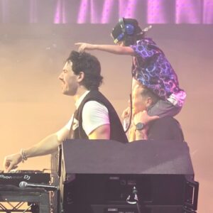 The Sweetest DJ Surprise For Dylan's Nephew