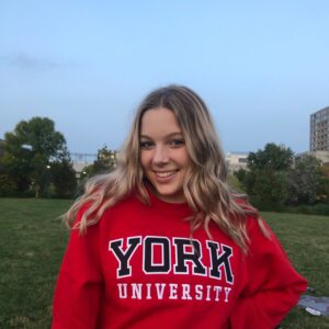 Chloe Reminisces On Her College Days