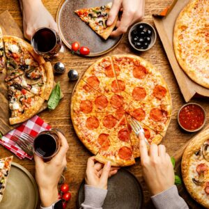 Geri gets pizza-shamed