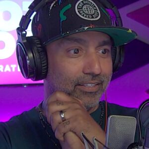 Roz & Mocha's Fix My Life - Joel Is Worried About Raising a Teenage Daughter