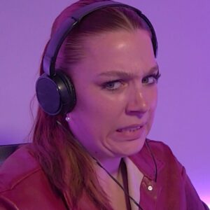 Roz & Mocha's DM Deep Dive - What's The WEIRDEST Thing You've Seen On a Dating App?