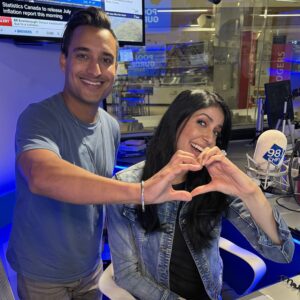 Gurdeep Loves "Love is Blind"