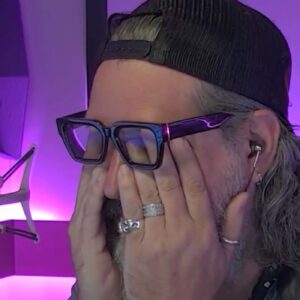 Roz & Mocha's Helluva Story - Jay Gets An Unexpected Call... From The Grave?!