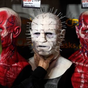 Would You Rather Wednesday: Headless Horseman or Pinhead?
