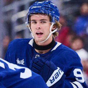 Leafs Move McKenna to Third Line
