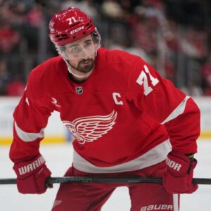 Red Wings Suspend Dylan Larkin